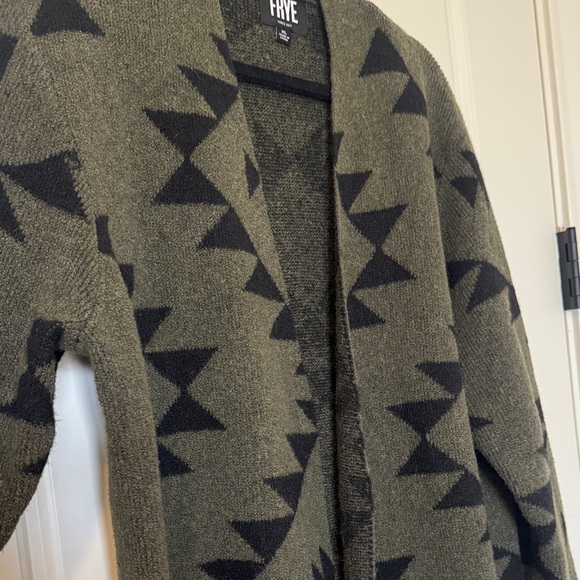 Frye Geometric Patterned Cardigan in Olive and Black - Picture 4 of 6
